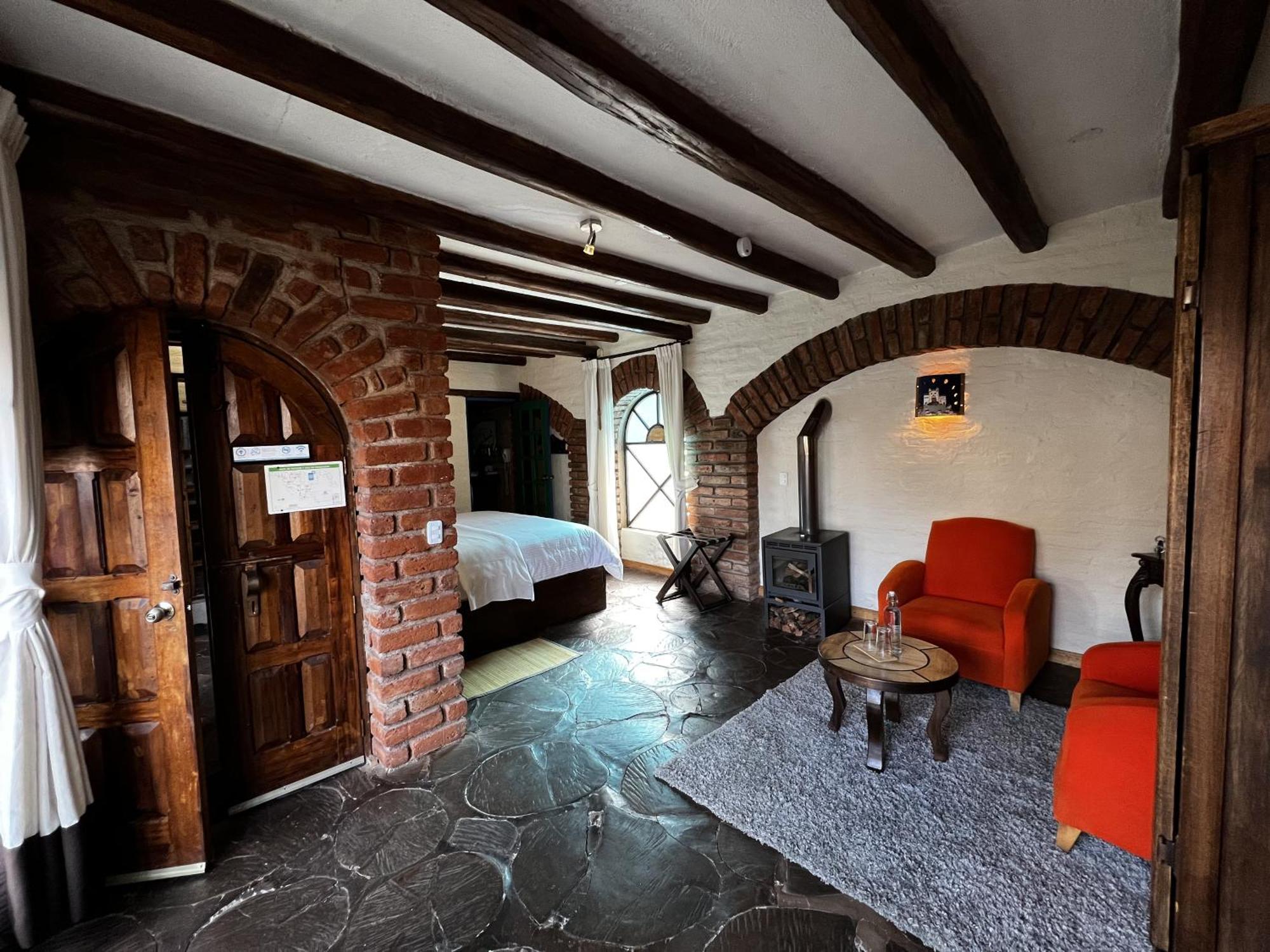 Hacienda Jimenita Wildlife Reserve Hotel Puembo