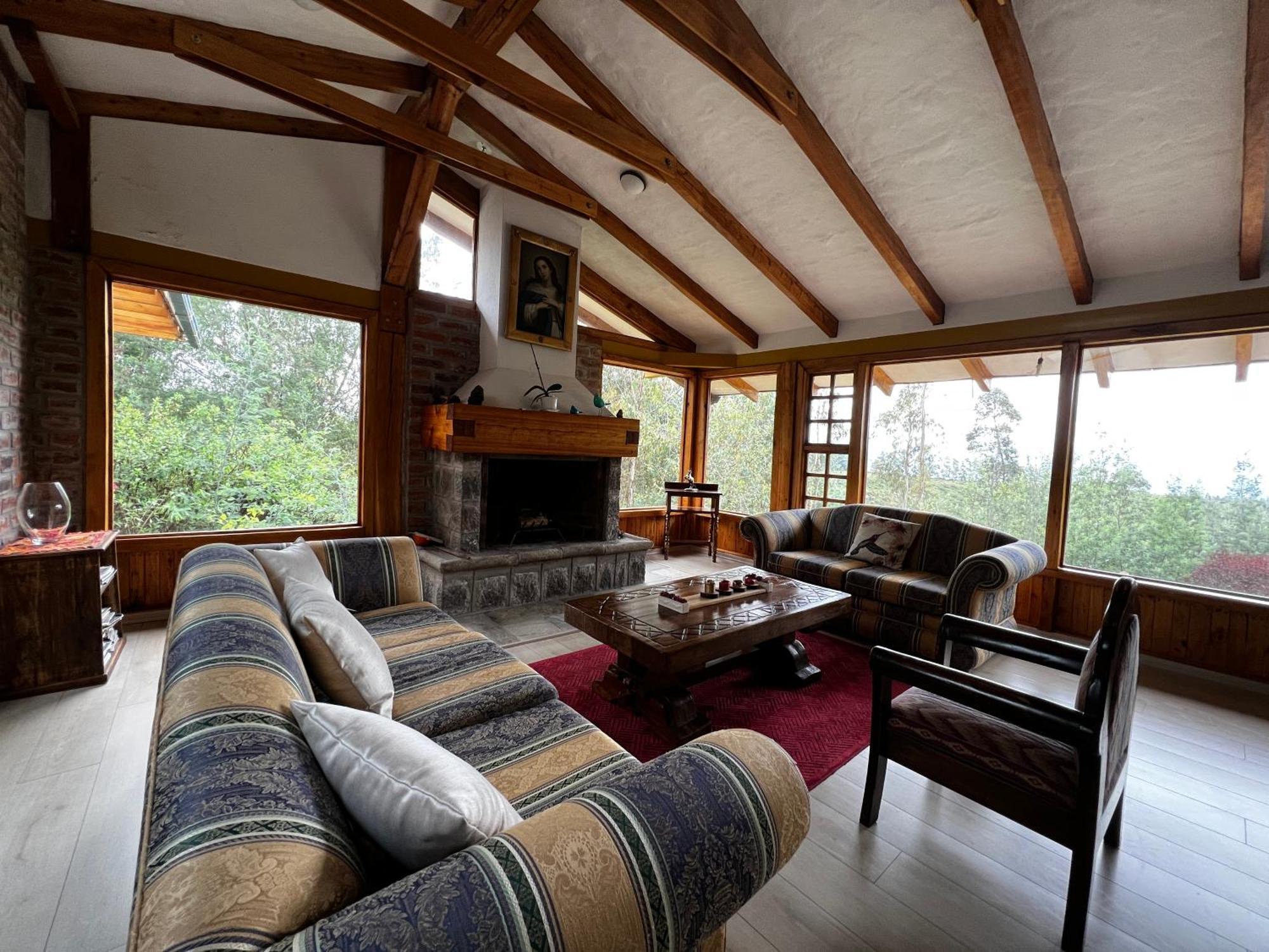 Hacienda Jimenita Wildlife Reserve Hotel Puembo