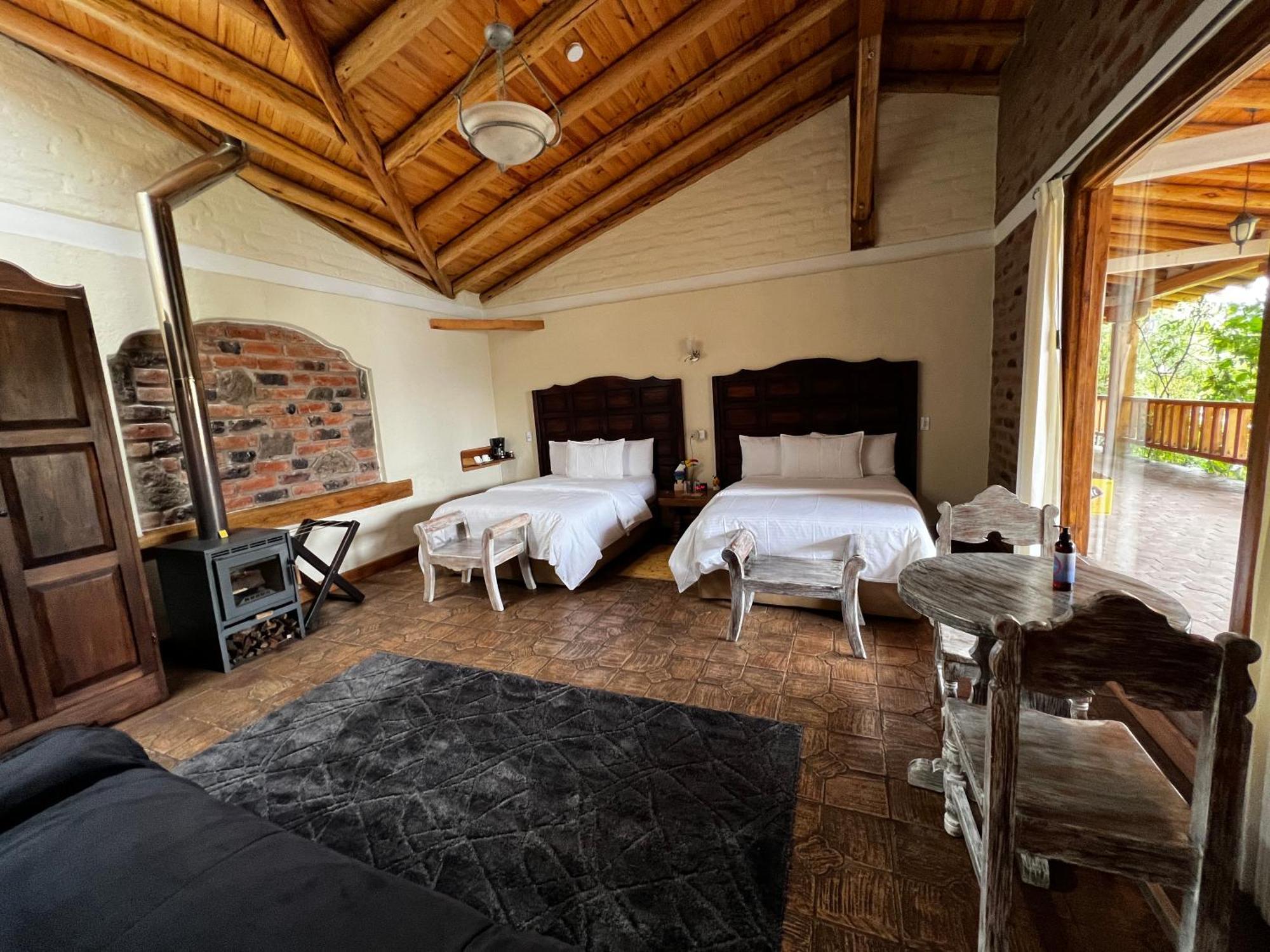Hotel Hacienda Jimenita Wildlife Reserve