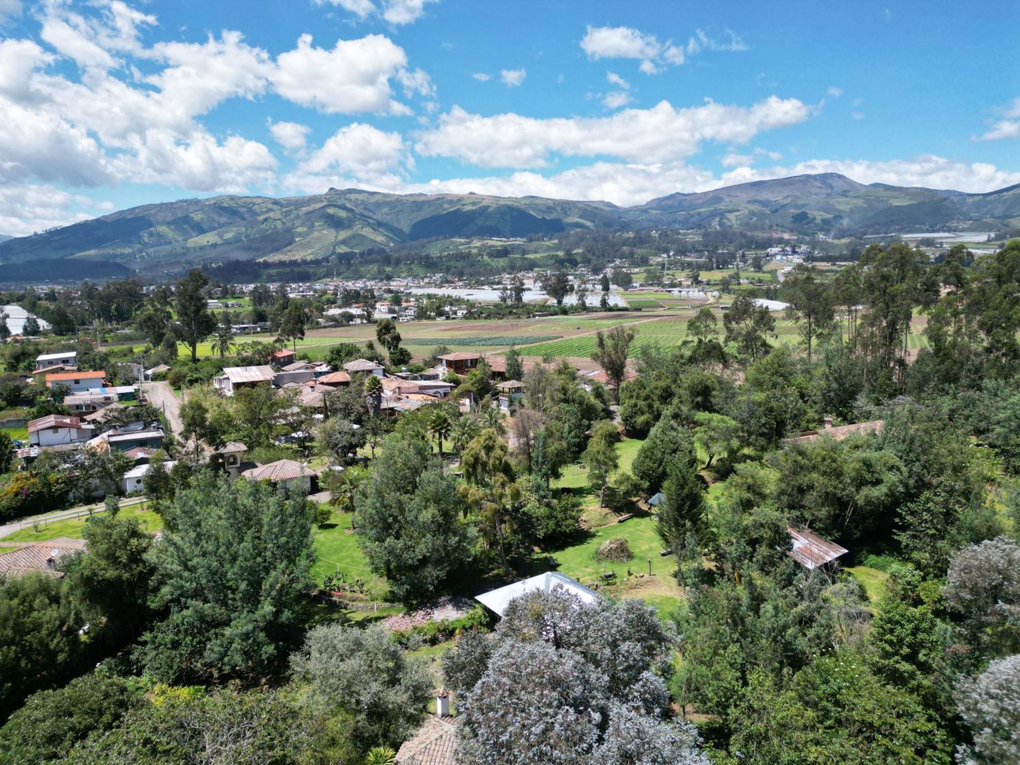 Hacienda Jimenita Wildlife Reserve Hotel Puembo
