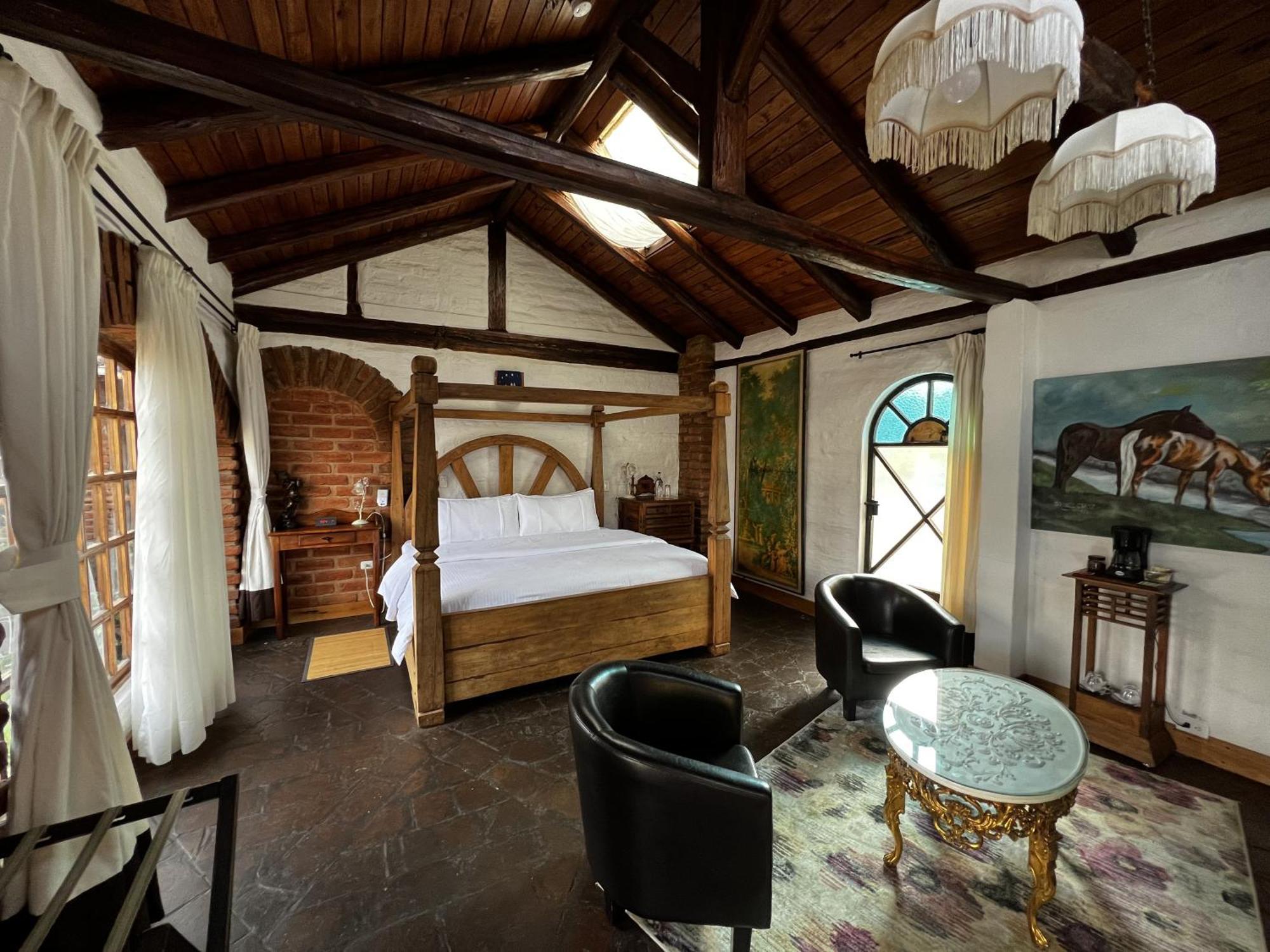 Hotel Hacienda Jimenita Wildlife Reserve 5*